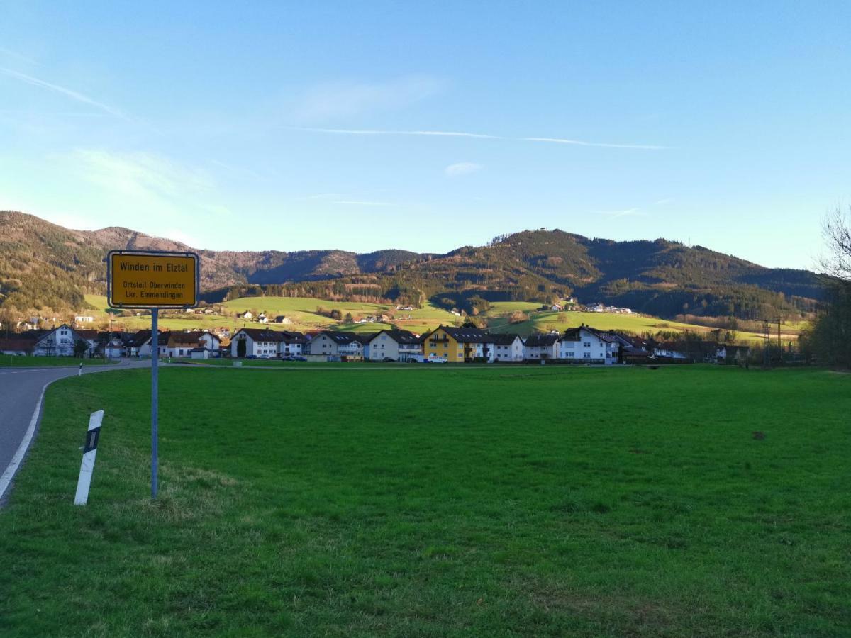 Modernes Appartement Schwarzwald Naehe Freiburg Вінден-ім-Ельцталь Екстер'єр фото